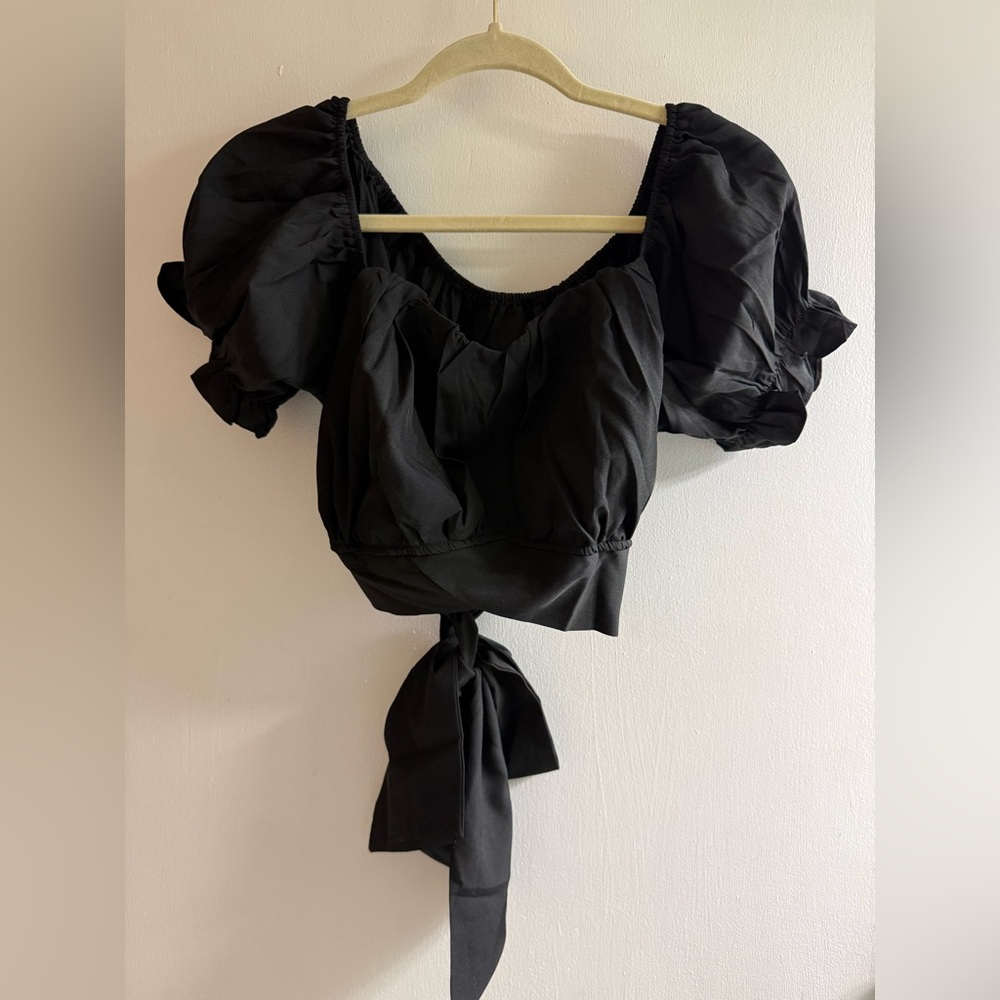 Elegant Black Puff Sleeve Top